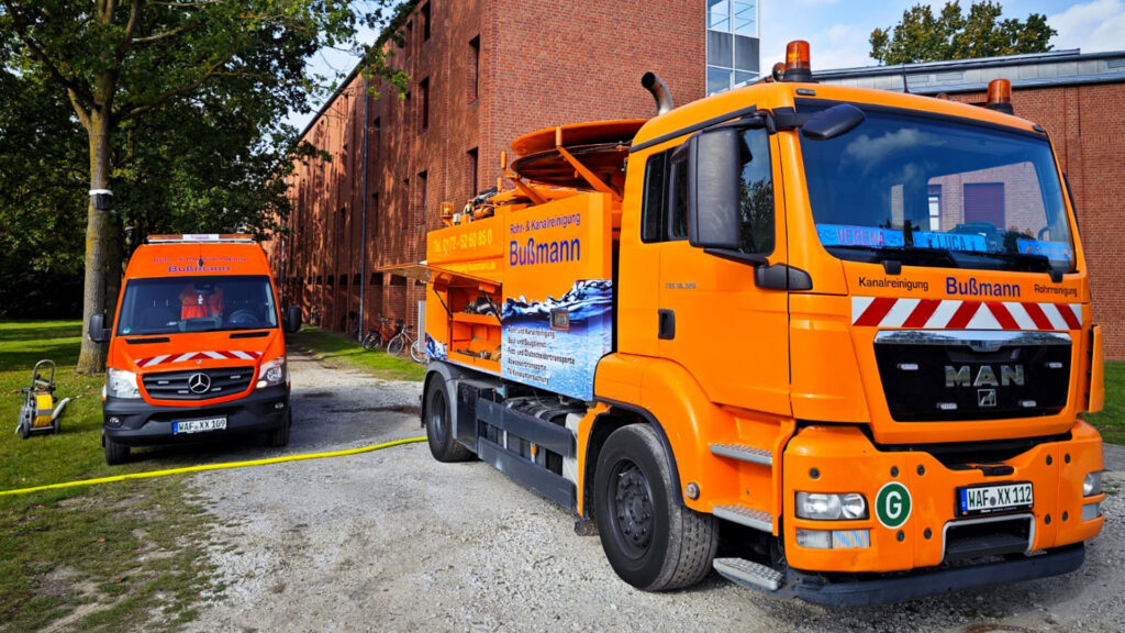 Rohr- und Kanalreinigung Bußmann Firmenfahrzeuge